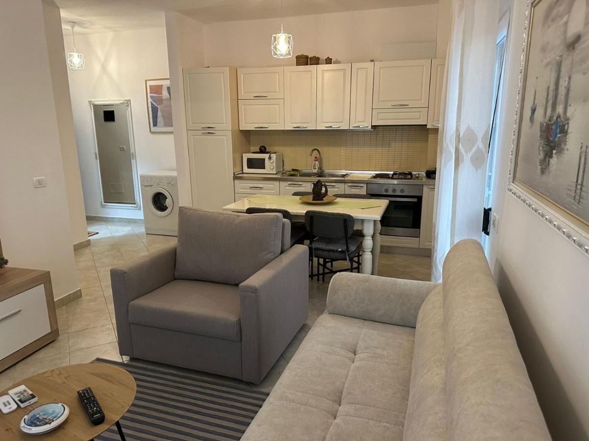 Sibora'S Apartment 골렘 외부 사진